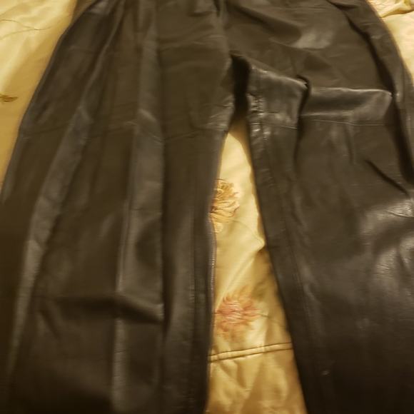 I never wore them cleaning out my closet - Picture 5 of 16